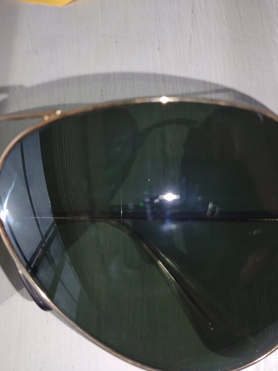 Ray-Ban Aviator Sunglasses Gold Frame Dark Lenses – Gently Used main image 12